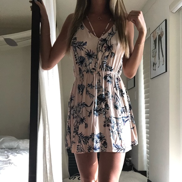 Dress - Picture 1 of 2